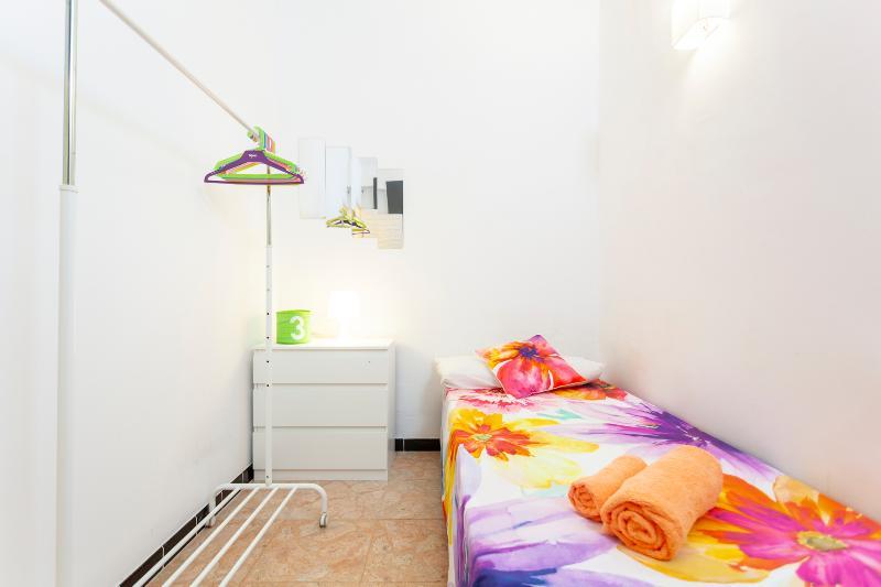 Yourhouse Monges กันปิกาฟอร์ต ภายนอก รูปภาพ